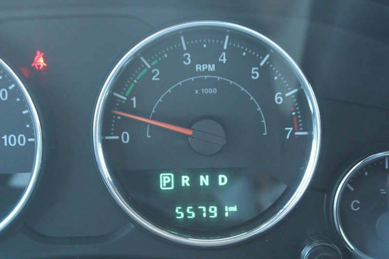 Jeep Wrangler JK Unlimited Vehicle Image 19