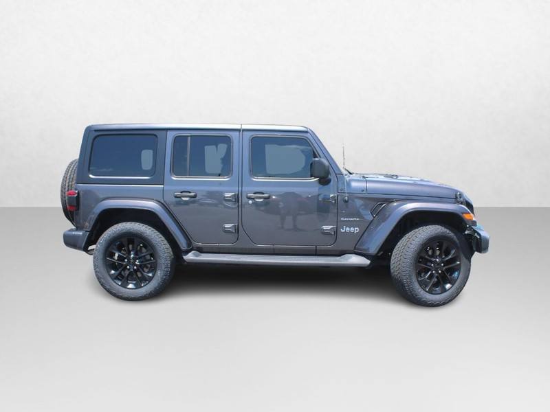 Jeep Wrangler 4xe Vehicle Image 02