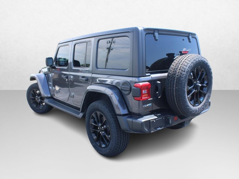 Jeep Wrangler 4xe Vehicle Image 05