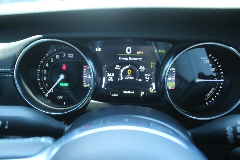 Jeep Wrangler 4xe Vehicle Image 18