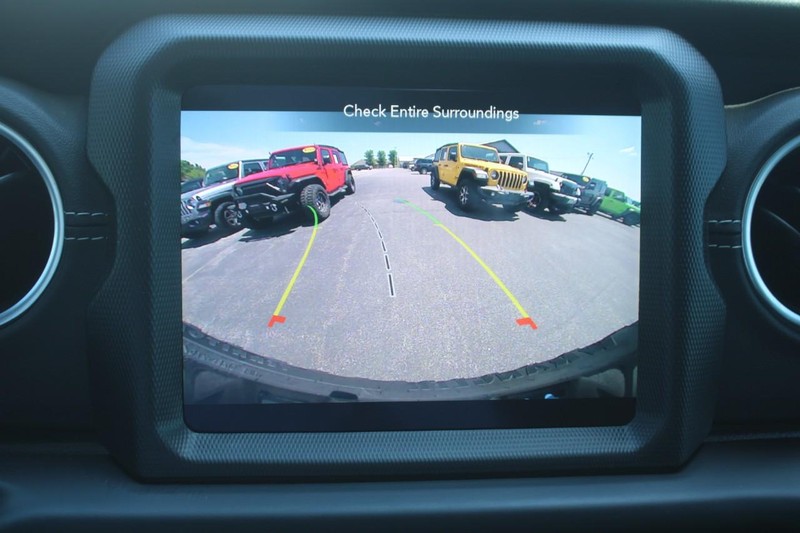 Jeep Wrangler 4xe Vehicle Image 21