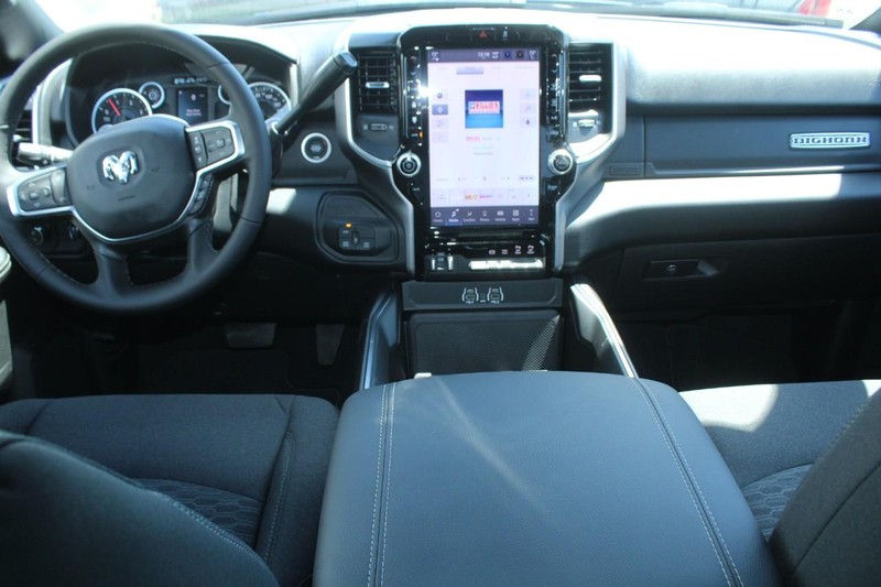 Ram 2500 Vehicle Image 05