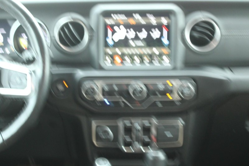 Jeep Wrangler 4xe Vehicle Image 15