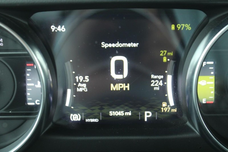 Jeep Wrangler 4xe Vehicle Image 19
