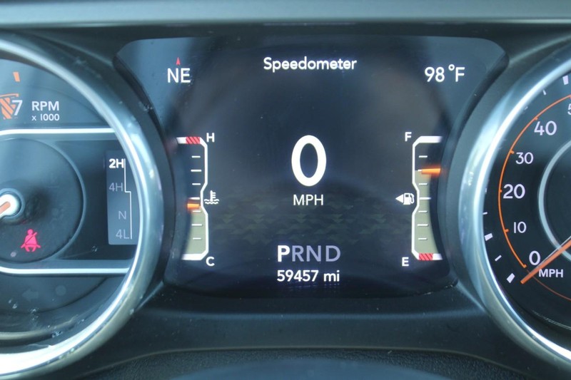 Jeep Wrangler Unlimited Vehicle Image 19