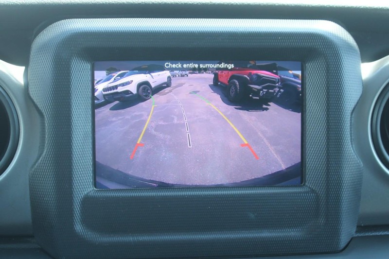 Jeep Wrangler Unlimited Vehicle Image 20