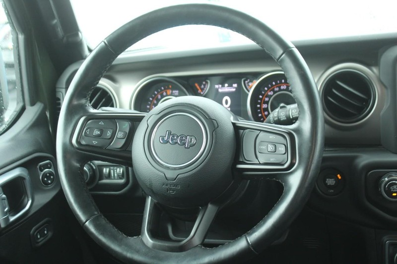 Jeep Wrangler Unlimited Vehicle Image 14