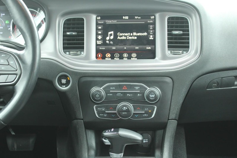 Dodge Charger Vehicle Image 15