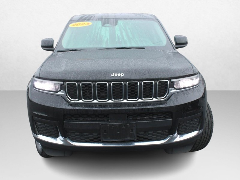 Jeep Grand Cherokee L Vehicle Image 10
