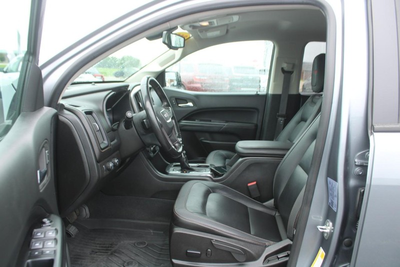 GMC Canyon Vehicle Image 08