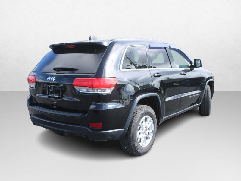 Jeep Grand Cherokee Vehicle Image 03