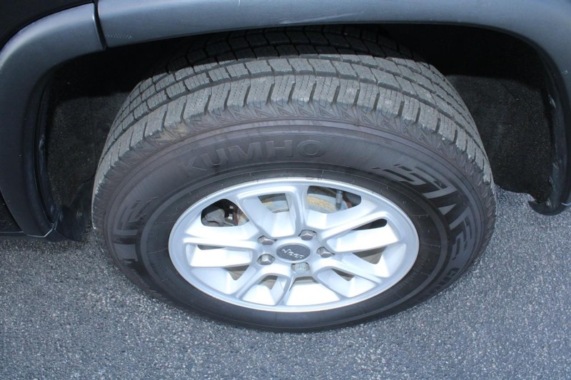Jeep Grand Cherokee Vehicle Image 07