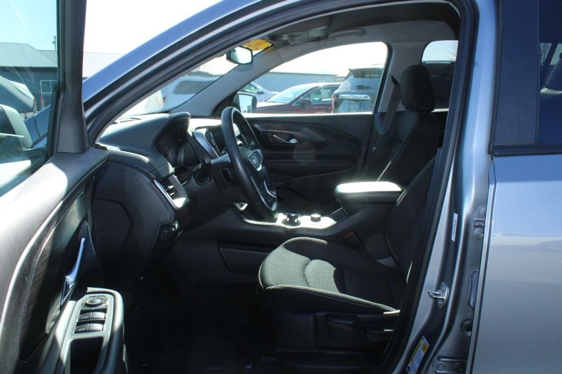 GMC Terrain Vehicle Image 08