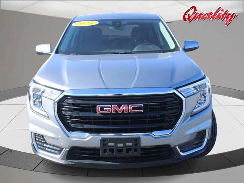 GMC Terrain Vehicle Image 10