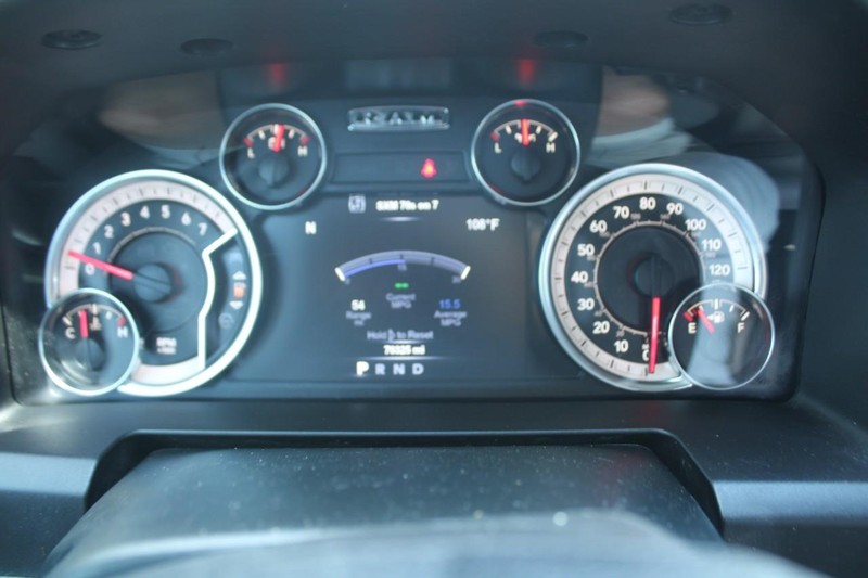 Ram 1500 Vehicle Image 18