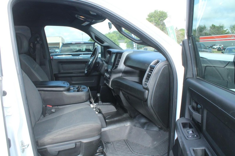 Ram 2500 Vehicle Image 11