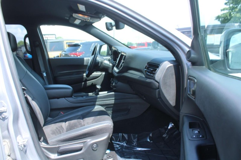 Dodge Durango Vehicle Image 11