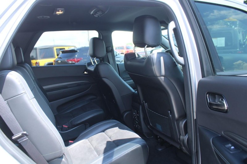 Dodge Durango Vehicle Image 12