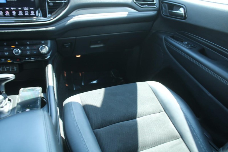 Dodge Durango Vehicle Image 16