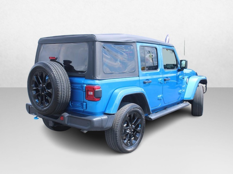 Jeep Wrangler 4xe Vehicle Image 03