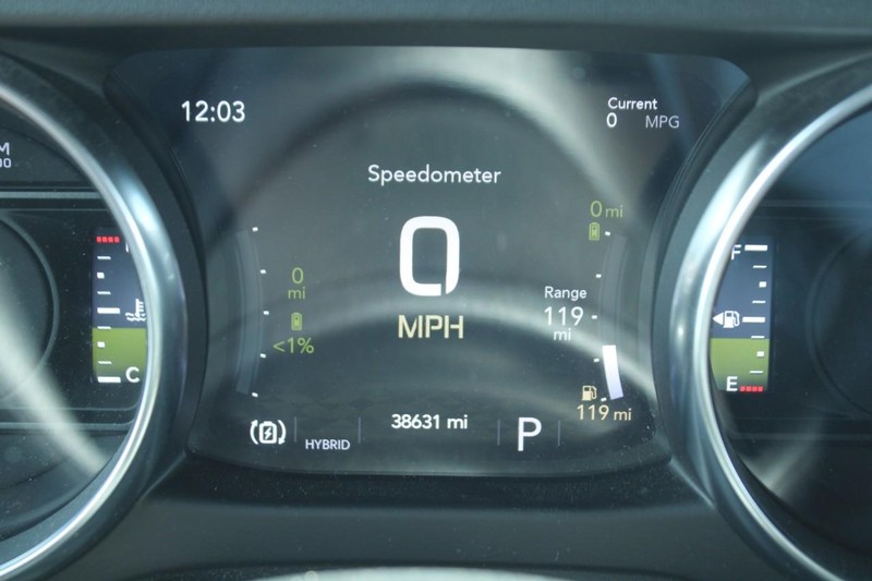 Jeep Wrangler 4xe Vehicle Image 19