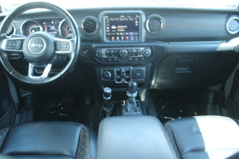 Jeep Gladiator Vehicle Image 13