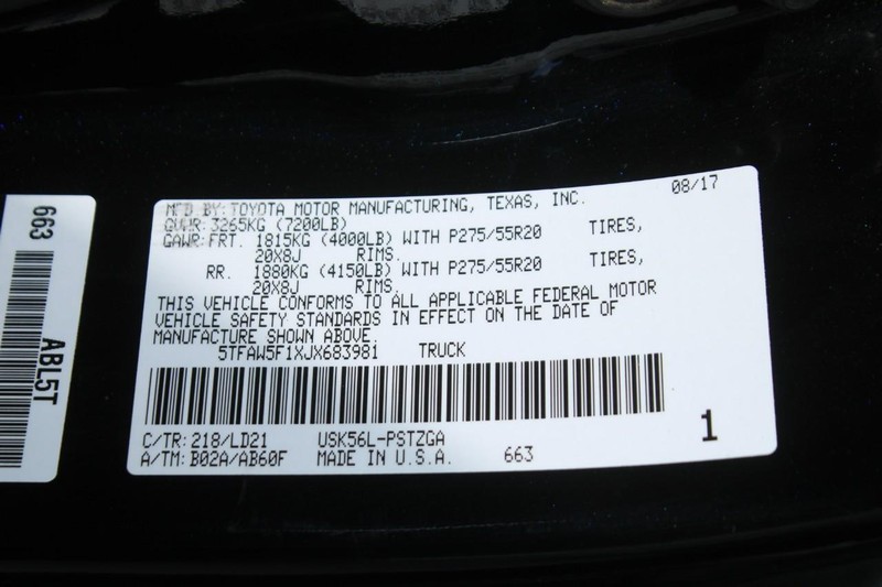 Toyota Tundra 4WD Vehicle Image 17