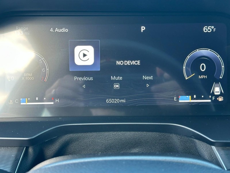 Jeep Grand Cherokee Vehicle Image 19