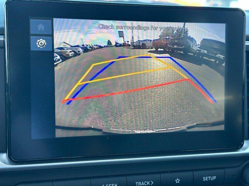 Hyundai Venue Vehicle Image 21