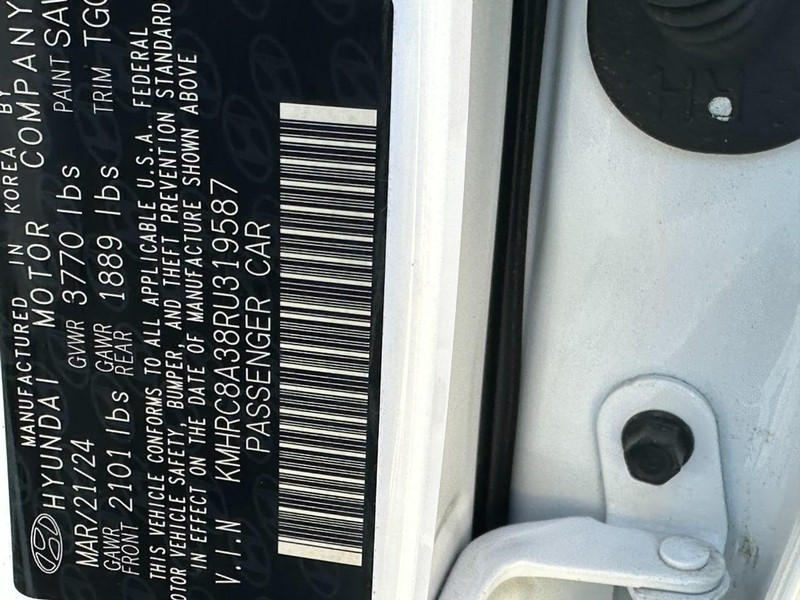 Hyundai Venue Vehicle Image 22