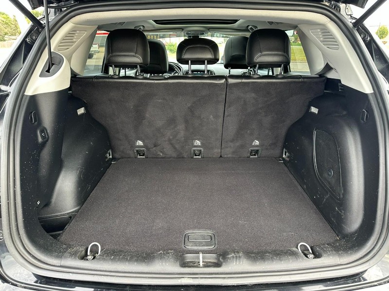 Jeep Compass Vehicle Image 05