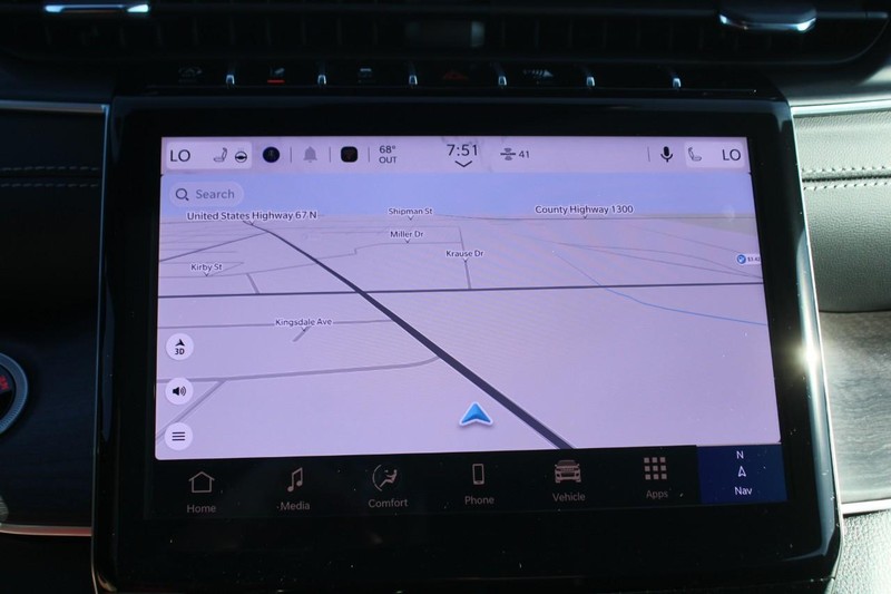 Jeep Grand Cherokee Vehicle Image 09