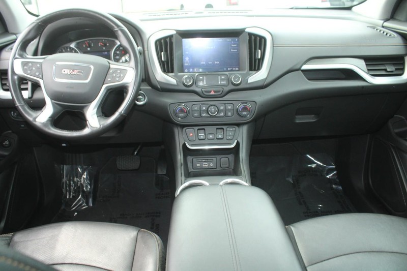 GMC Terrain Vehicle Image 13