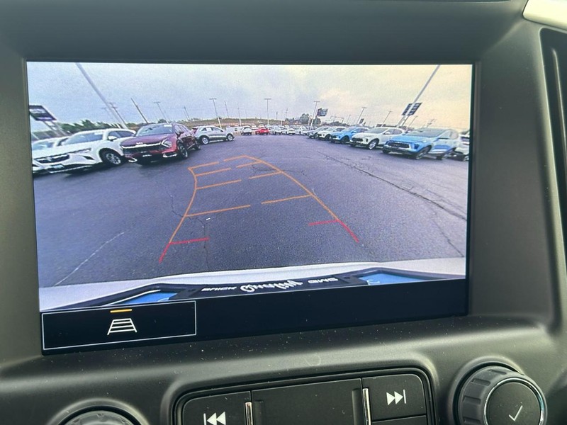 GMC Terrain Vehicle Image 22