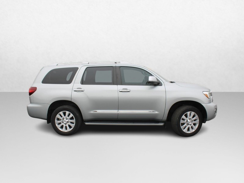 Toyota Sequoia Vehicle Image 02