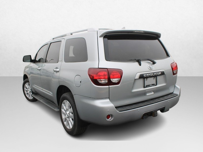 Toyota Sequoia Vehicle Image 05