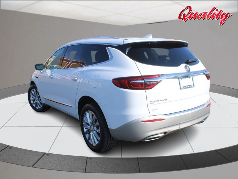 Buick Enclave Vehicle Image 05