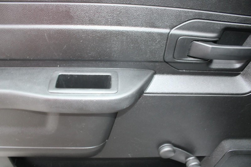 Ram 1500 Classic Vehicle Image 09