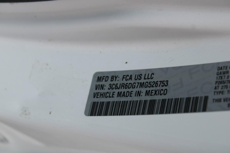 Ram 1500 Classic Vehicle Image 14