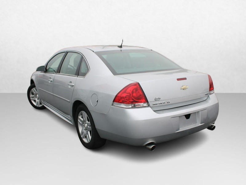 Chevrolet Impala Limited Vehicle Image 05