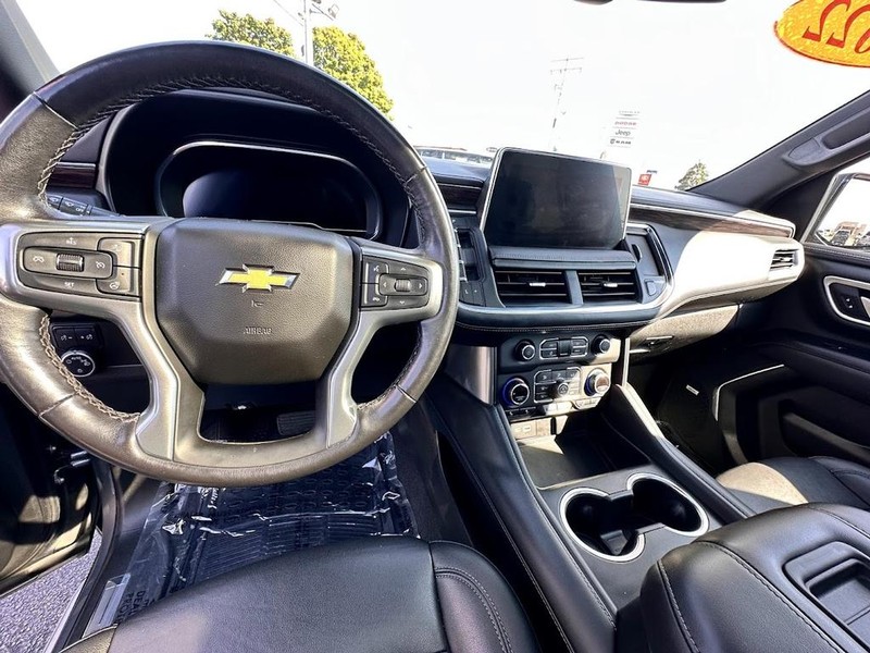 Chevrolet Tahoe Vehicle Image 12