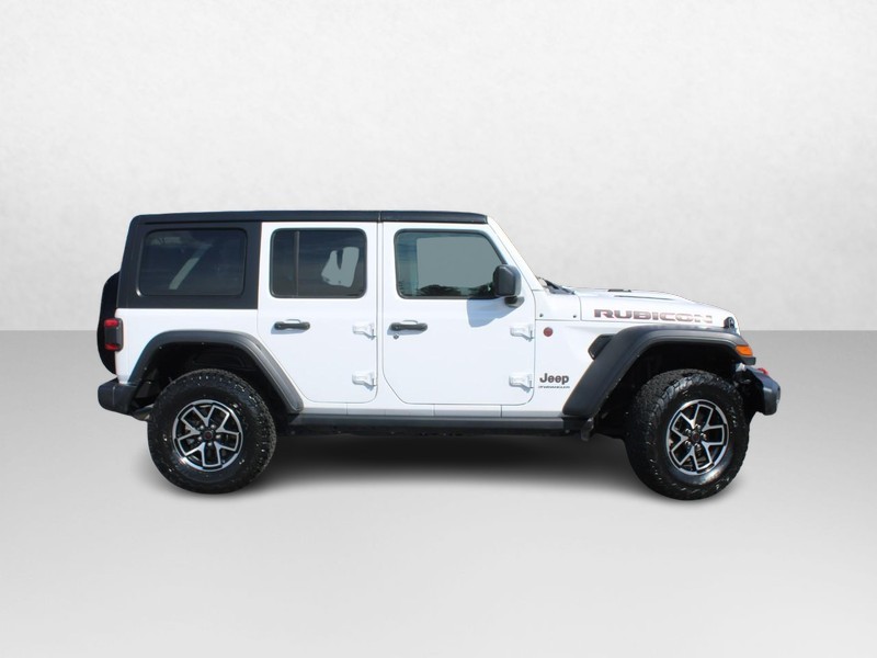 Jeep Wrangler Vehicle Image 02