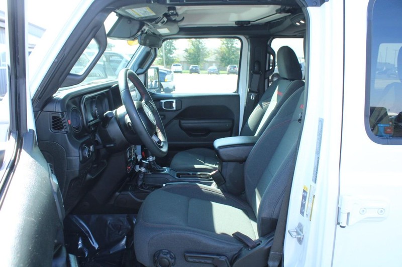 Jeep Wrangler Vehicle Image 08