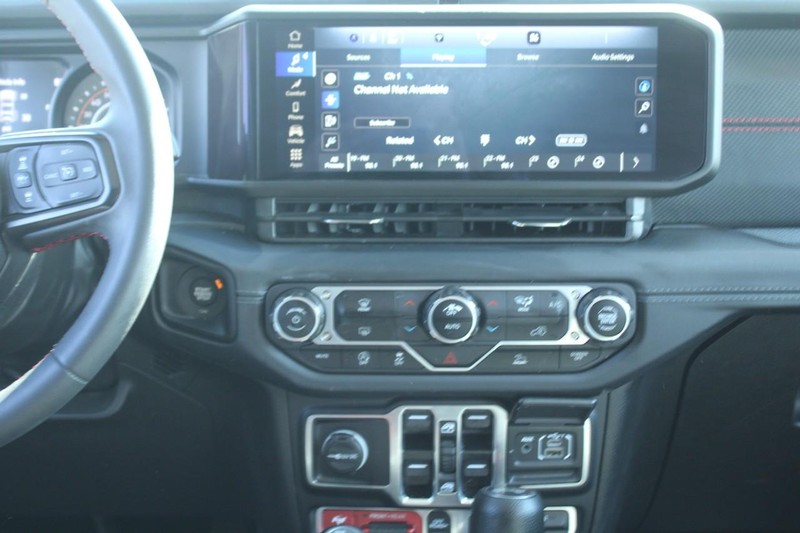 Jeep Wrangler Vehicle Image 15