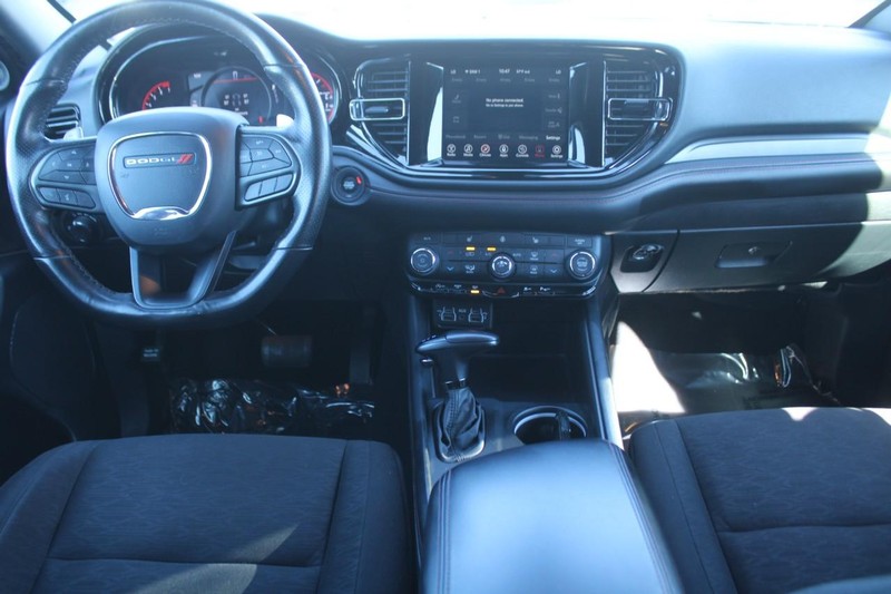 Dodge Durango Vehicle Full-screen Gallery Image 13