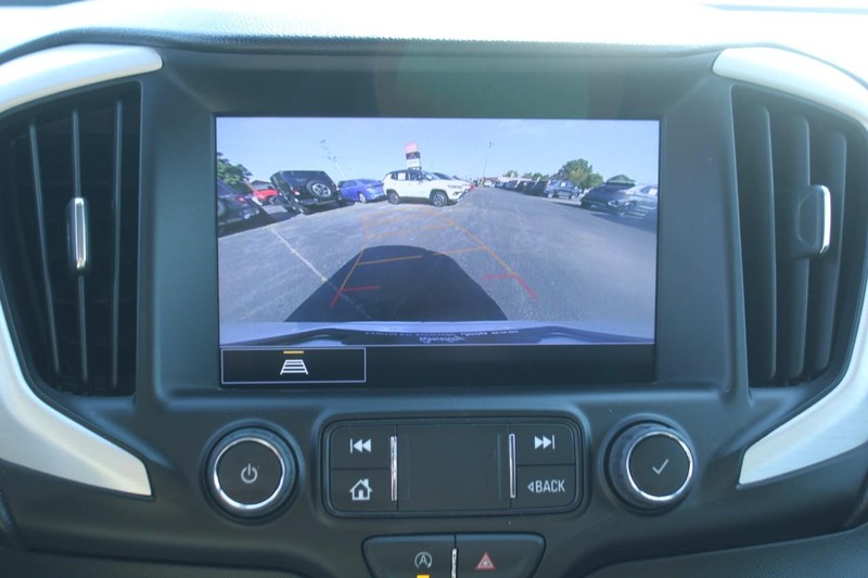 GMC Terrain Vehicle Full-screen Gallery Image 20