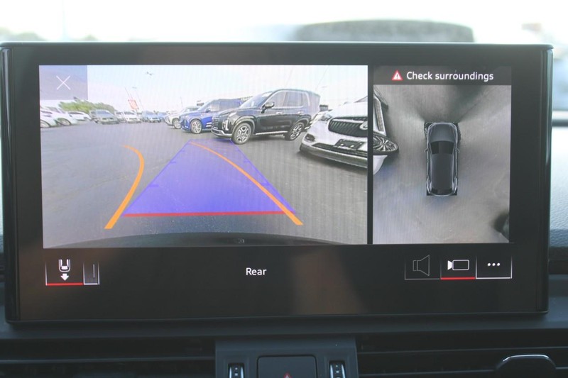 Audi Q5 Vehicle Image 19