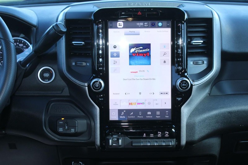 Ram 2500 Vehicle Image 07