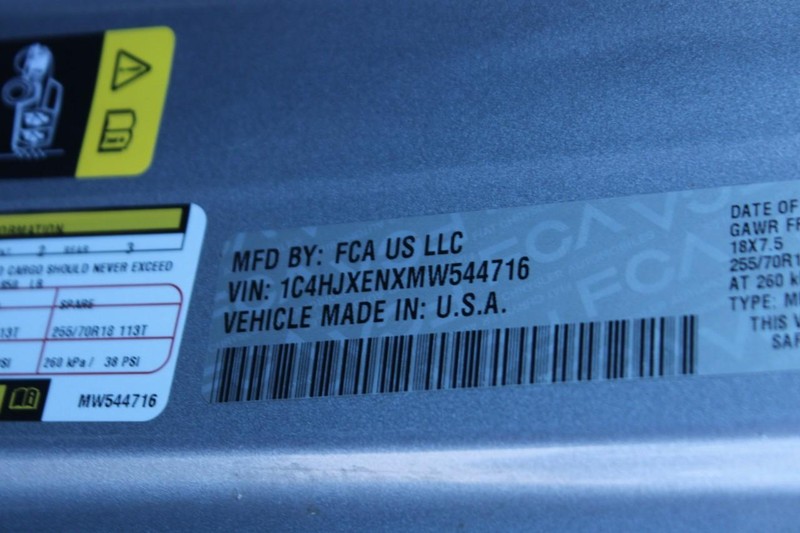 Jeep Wrangler Vehicle Image 17