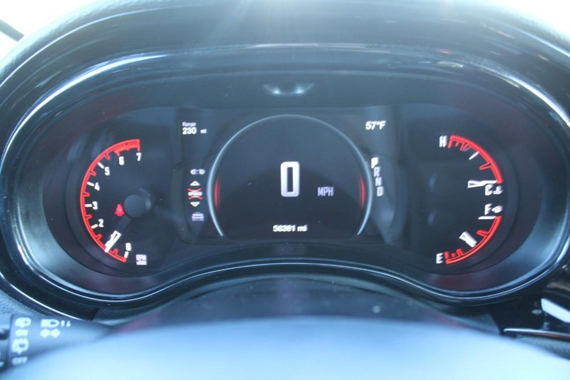 Dodge Durango Vehicle Full-screen Gallery Image 18